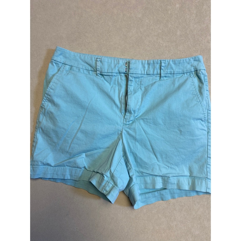 A New Day Womens Light Blue Stretch Chino Shorts Size 4 Mid Rise Summer Casual